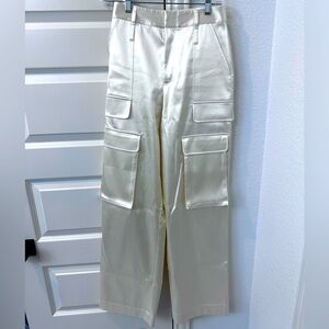 Frame Relaxed Straight Cargo Size 0 in Pale Yellow Color